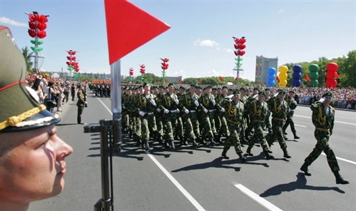 Эксклюзивные фотографии с места взрыва в Минске Эксклюзивные фотографии с места взрыва в Минске