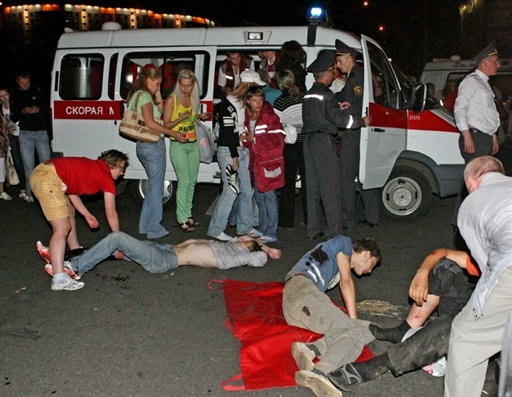 Эксклюзивные фотографии с места взрыва в Минске Эксклюзивные фотографии с места взрыва в Минске