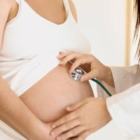 Гинеколог на "скорой" в России оказался без медобразования Гинеколог на "скорой" в России оказался без медобразования