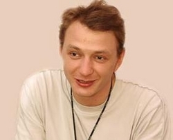 Актер Марат Башаров развелся с женой ради напарницы по фигурному катанию Актер Марат Башаров развелся с женой ради напарницы по фигурному катанию