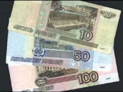 Нацбанк не отвергает возможность введения российского рубля Нацбанк не отвергает возможность введения российского рубля