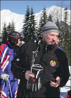 Из отеля где поселился Лукашенко других постояльцев выселили Из отеля где поселился Лукашенко других постояльцев выселили