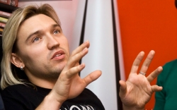 Елфимов рвется к Президенту рассказать всю правду Елфимов рвется к Президенту рассказать всю правду