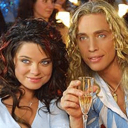 Королева отпраздновала 36-летие в узком кругу  Королева отпраздновала 36-летие в узком кругу