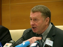 Жириновский: «экономика Беларуси рухнет без поддержки РФ» Жириновский: «экономика Беларуси рухнет без поддержки РФ»