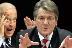 Правая рука президента США позавтракал варениками вместе с Ющенко Правая рука президента США позавтракал варениками вместе с Ющенко