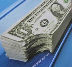 К концу осени белорусам придется «еще затянуть пояса»  К концу осени белорусам придется «еще затянуть пояса»