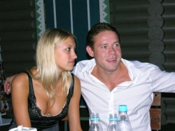 Павел Буре наконец женился, в следующем году собирается стать отцом Павел Буре наконец женился, в следующем году собирается стать отцом