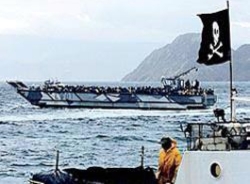 Гражданин Беларуси является капитаном судна, захваченного пиратами Гражданин Беларуси является капитаном судна, захваченного пиратами