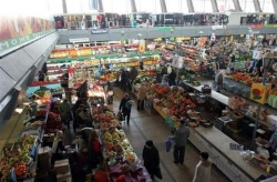 С 1  декабря на рынках снова появиться сахар, табачные изделия, мука и алкоголь С 1  декабря на рынках снова появиться сахар, табачные изделия, мука и алкоголь