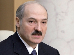 Лукашенко заявил, что разрыв отношений с Россией приведет к его политической смерти Лукашенко заявил, что разрыв отношений с Россией приведет к его политической смерти