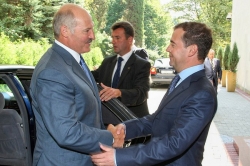 Традиционно Россия на выборах Презедента, поддержит Лукашенко Традиционно Россия на выборах Презедента, поддержит Лукашенко