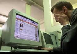 Власти ударят по интернету из-за предстоящих выборов?  Власти ударят по интернету из-за предстоящих выборов?