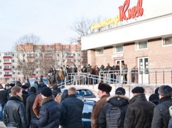 Билеты на «Аватар» легко можно купить у спекулянтов Билеты на «Аватар» легко можно купить у спекулянтов