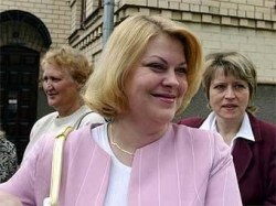 Приставы описали имущество Анжелики Борис Приставы описали имущество Анжелики Борис