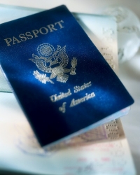 Рожденным в США детям не будут давать американское гражданство Рожденным в США детям не будут давать американское гражданство