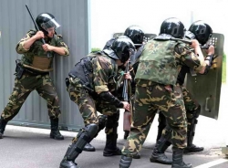 Украинцы на границе Украинцы на границе