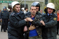 МИД РФ обеспокоен задержание журналистов МИД РФ обеспокоен задержание журналистов