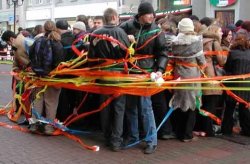 Лукашенко утвердил запрет на флеш-моб Лукашенко утвердил запрет на флеш-моб