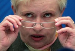 Ермошина: Партии проявляют авантюризм, выдвигая в депутаты безработных Ермошина: Партии проявляют авантюризм, выдвигая в депутаты безработных