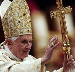 На «Твиттер» папы римского подписано уже больше полумиллиона человек На «Твиттер» папы римского подписано уже больше полумиллиона человек