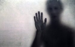 Ученые из Швейцарии создали в лаборатории привидение Ученые из Швейцарии создали в лаборатории привидение