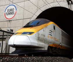 Франция и Великобритания собираются усилить охрану Евротунеля Франция и Великобритания собираются усилить охрану Евротунеля