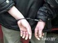 Гражданин Беларуси, угрожая пистолетом продавцу, украл бутылку пива в Тверской области